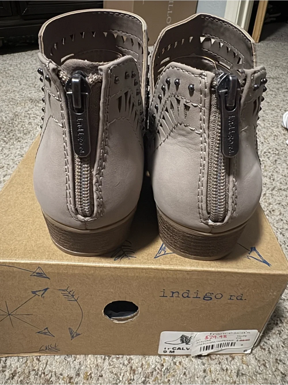 Indigo Rd Calvae Ankle Booties Womens‎ 9 Taupe Studded Laser Cut Boho Bootie